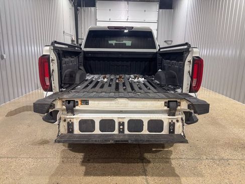 Used 2023 GMC Sierra 2500 AT4 w/ Gooseneck/5TH Wheel Package image 5