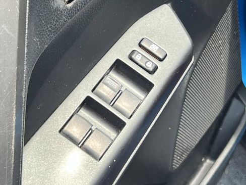 Used 2017 Toyota RAV4 XLE FWD image 17