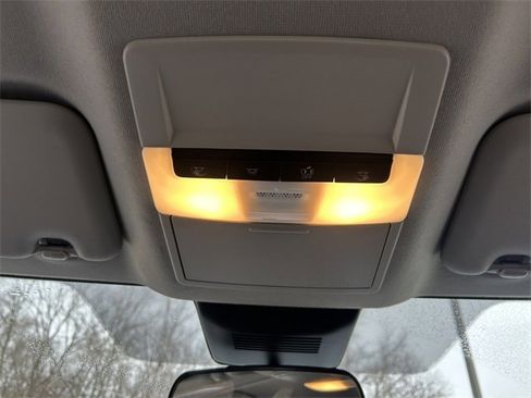 Used 2024 Nissan Sentra SV image 18