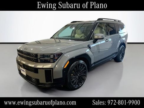 Used 2024 Hyundai Santa Fe Calligraphy AWD/4WD image 3