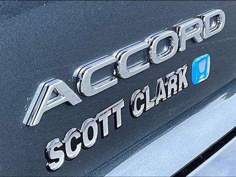 Used 2023 Honda Accord EX image 25