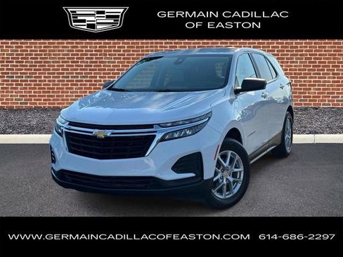 Used 2023 Chevrolet Equinox LS w/ LS Convenience Package FWD image 1