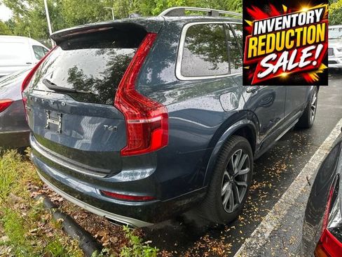Used 2018 Volvo XC90 T6 Momentum w/ Momentum Plus Package AWD/4WD image 5