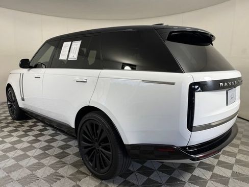 Certified 2025 Land Rover Range Rover Long Wheelbase SE AWD/4WD image 6