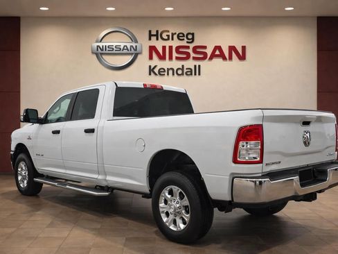 Used 2024 RAM 2500 Big Horn AWD/4WD image 2