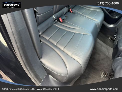 Used 2017 Mercedes-Benz C 300 4MATIC Sedan image 30