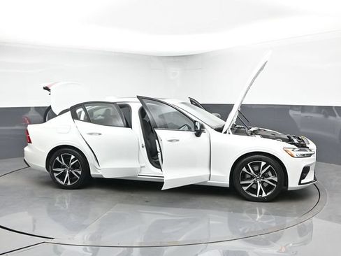 Used 2023 Volvo S60 B5 Core w/ Climate Package AWD/4WD image 41