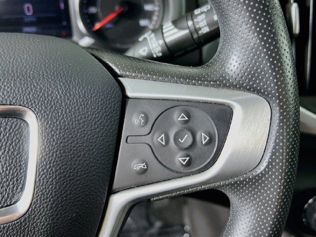 Used 2023 GMC Terrain SLE w/ Driver Convenience Package FWD image 31