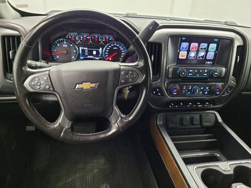 Used 2018 Chevrolet Silverado 1500 LTZ w/ LTZ Plus Package AWD/4WD image 22