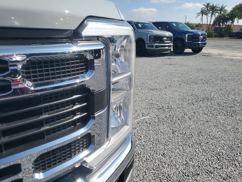 New 2026 Ford F250 XLT w/ Tremor Off-Road Package AWD/4WD image 4