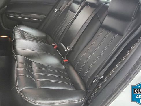 Used 2021 Chrysler 300 S image 34