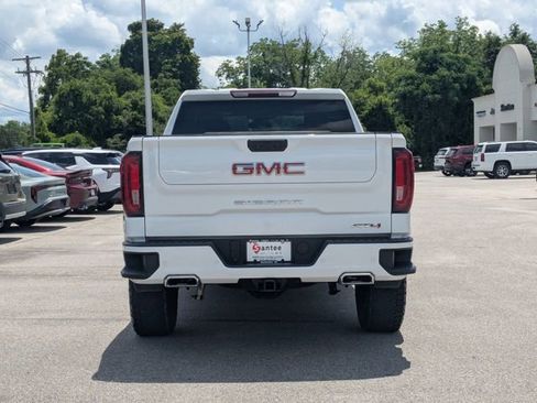 Used 2023 GMC Sierra 1500 AT4 AWD/4WD image 4