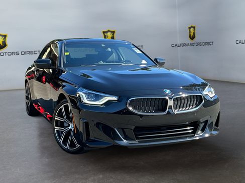 Used 2023 BMW 230i xDrive Coupe w/ Premium Package image 3