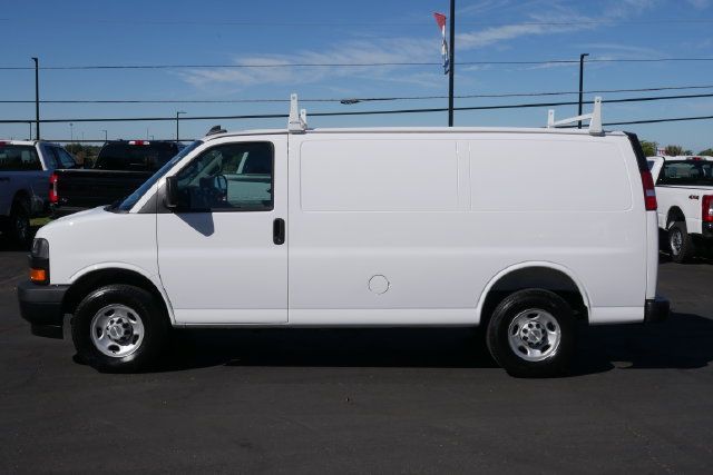 Used 2025 Chevrolet Express 2500 w/ Driver Convenience Package RWD image 7