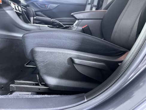 Certified 2023 Subaru Crosstrek 2.0i image 13