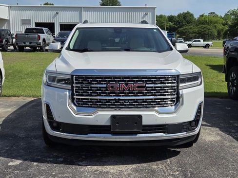 Used 2021 GMC Acadia Denali w/ Denali Technology Package FWD image 2