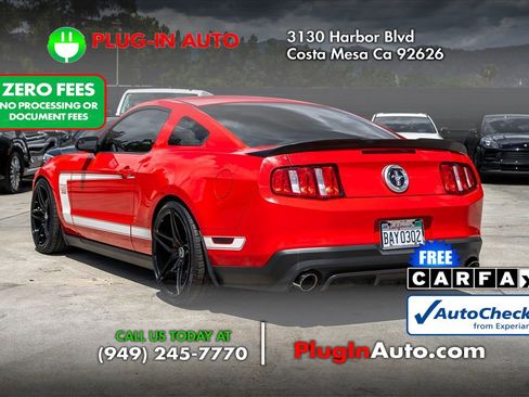 Used 2012 Ford Mustang Boss 302 w/ Boss 302 Accessory Pkg RWD image 5