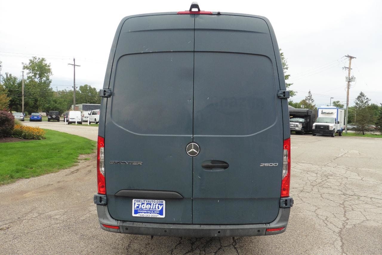 Used 2019 Mercedes-Benz Sprinter 170 image 24