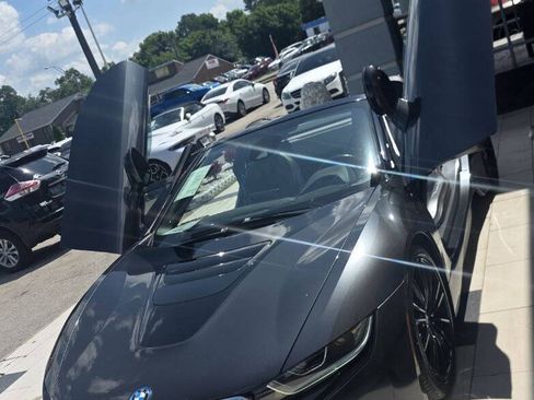 Used 2019 BMW i8 Roadster AWD/4WD image 27