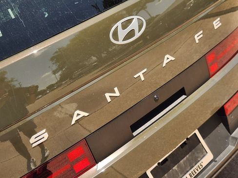 Certified 2025 Hyundai Santa Fe SEL FWD image 8