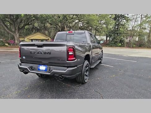 New 2026 RAM 1500 Express image 32