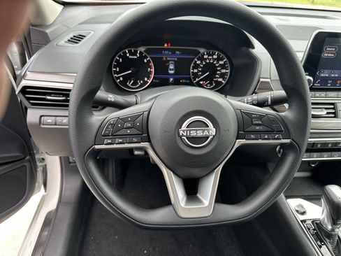 New 2026 Nissan Altima 2.5 SV AWD/4WD image 20