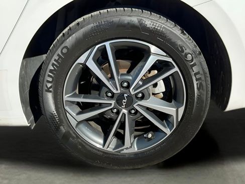 Used 2024 Kia Forte LXS image 20