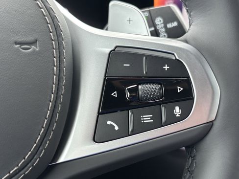 New 2026 BMW X7 xDrive40i w/ M Sport Package AWD/4WD image 22