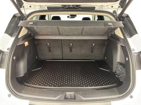 Used 2023 Buick Encore GX Essence w/ Experience Buick Package FWD image 17