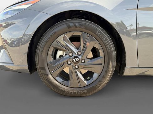 Certified 2023 Hyundai Elantra SEL image 15