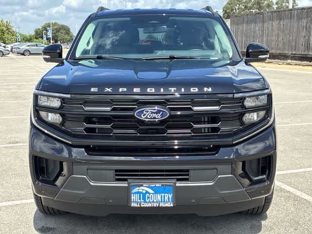 Used 2026 Ford Expedition Max Active RWD image 9