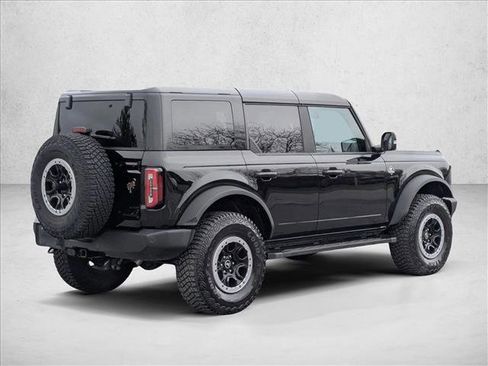 Used 2024 Ford Bronco Outer Banks w/ Sasquatch Package image 5