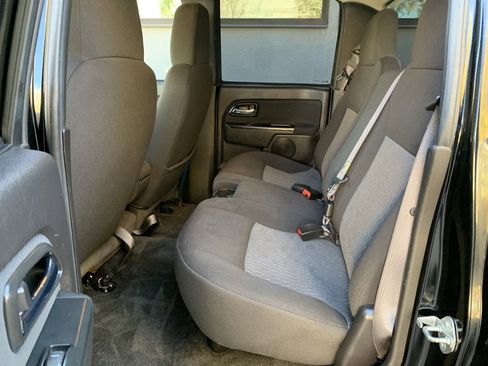 Used 2011 GMC Canyon SLE image 25