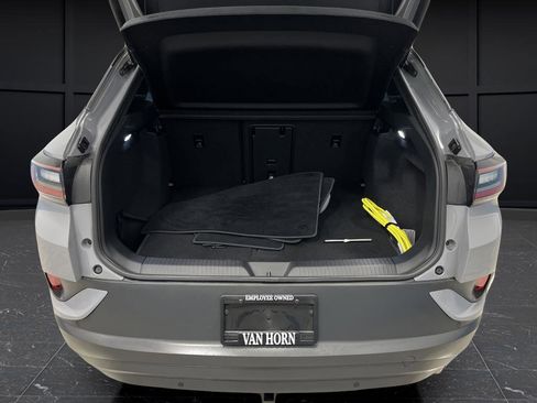 Used 2022 Volkswagen ID.4 Pro S image 15