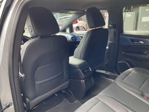 Used 2024 Chevrolet Equinox EV LT AWD/4WD image 15