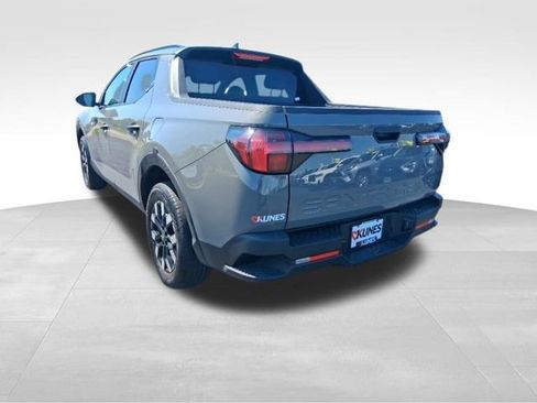 Used 2025 Hyundai Santa Cruz SEL FWD image 8