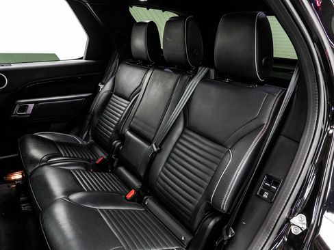 Used 2022 Land Rover Discovery HSE R-Dynamic image 17