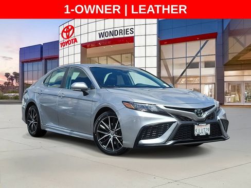 Used 2024 Toyota Camry SE FWD image 1