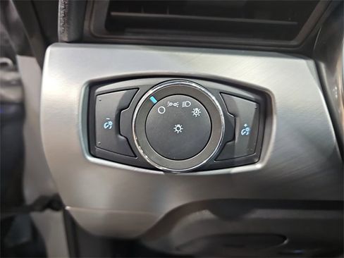 Used 2022 Ford Mustang Premium image 25