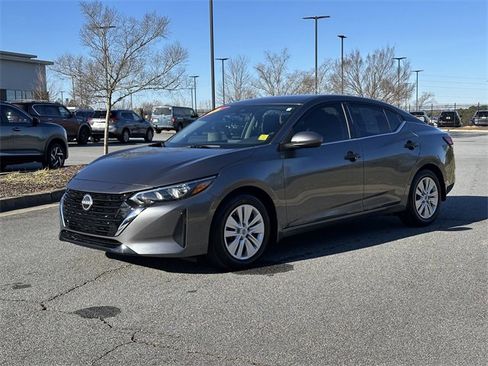 Certified 2025 Nissan Sentra S image 3