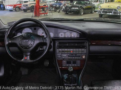 Used 1995 Audi S6 Sedan image 16