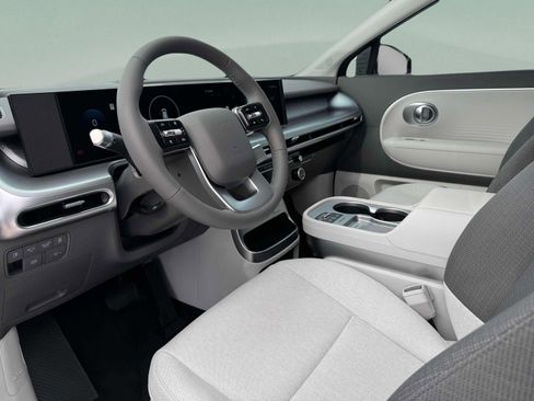 New 2026 Hyundai Ioniq 9 SE image 14