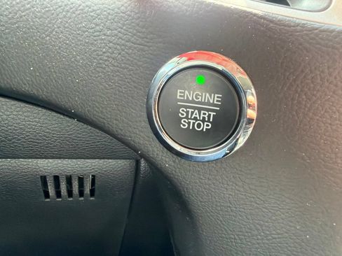 Used 2024 Ford Edge SEL w/ Convenience Package AWD/4WD image 20