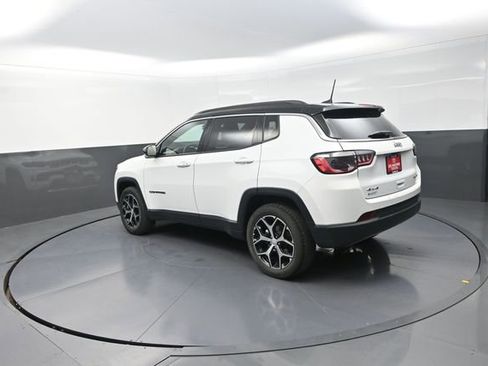 Used 2024 Jeep Compass Limited AWD/4WD image 59