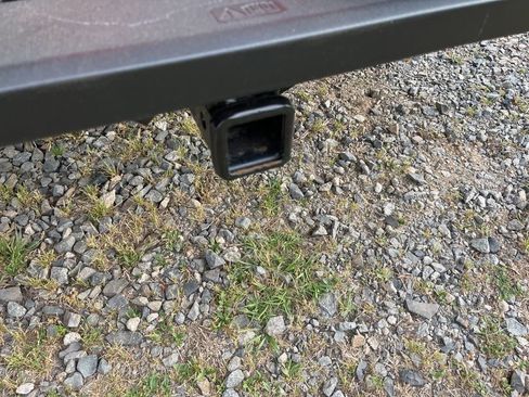 Used 2022 Ford F150 XLT w/ Equipment Group 302A High image 39