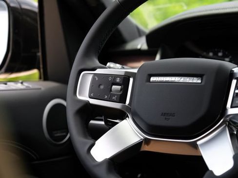 New 2026 Land Rover Discovery Dynamic SE AWD/4WD image 20