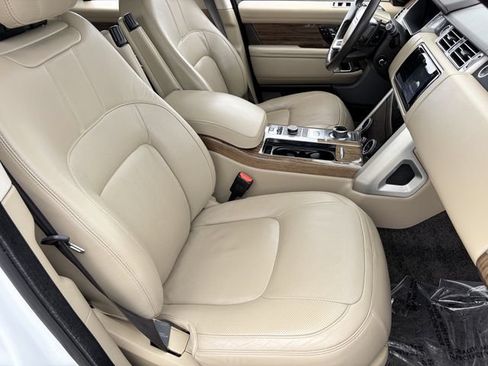Used 2018 Land Rover Range Rover HSE AWD/4WD image 19