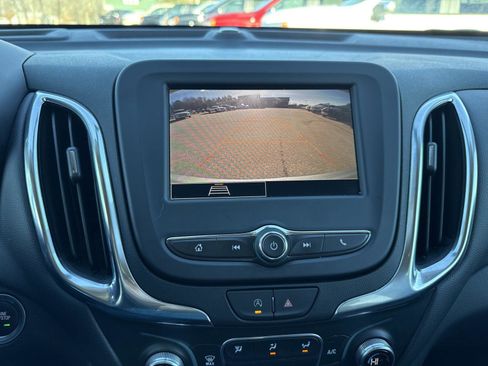 Used 2024 Chevrolet Equinox LT image 21