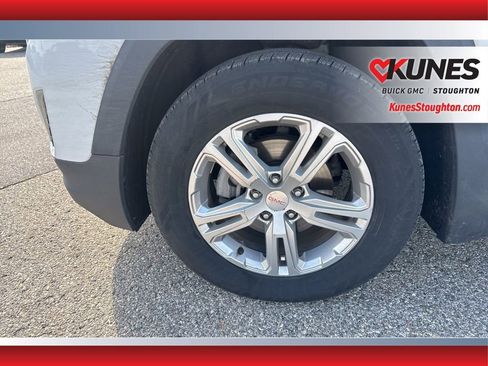 Used 2018 GMC Terrain SLE w/ Driver Convenience Package AWD/4WD image 15