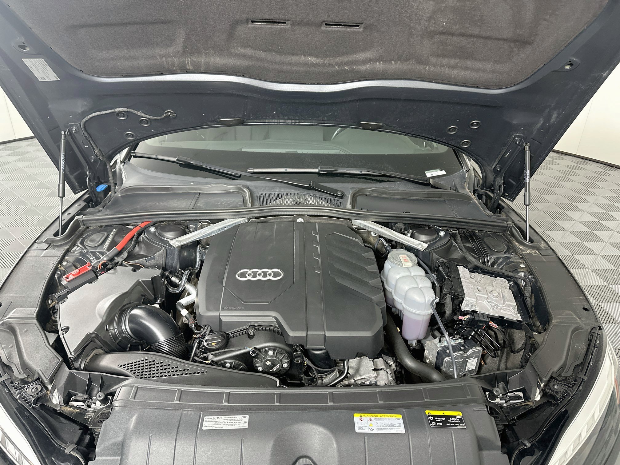 Used 2025 Audi A5 2.0T Premium AWD/4WD image 35